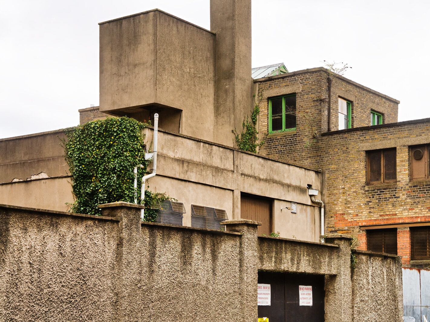 EXTENSIVE ONGOING REDEVELOPMENT IN A HISTORIC AREA OF DUBLIN 1 [BOLTON STREET - HENRIETTA PLACE - YARNHALL STREET]-248728-1