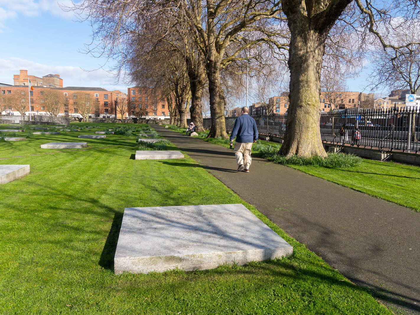 THE CROPPIES ACRE MEMORIAL PARK [AT THE MUSEUM LUAS TRAM STOP ON BENBURB STREET]-248759-1