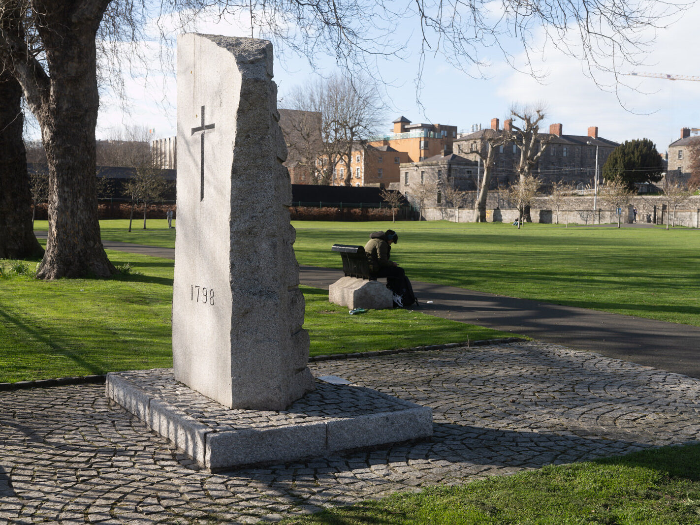 THE CROPPIES ACRE MEMORIAL PARK [AT THE MUSEUM LUAS TRAM STOP ON BENBURB STREET]-248763-1