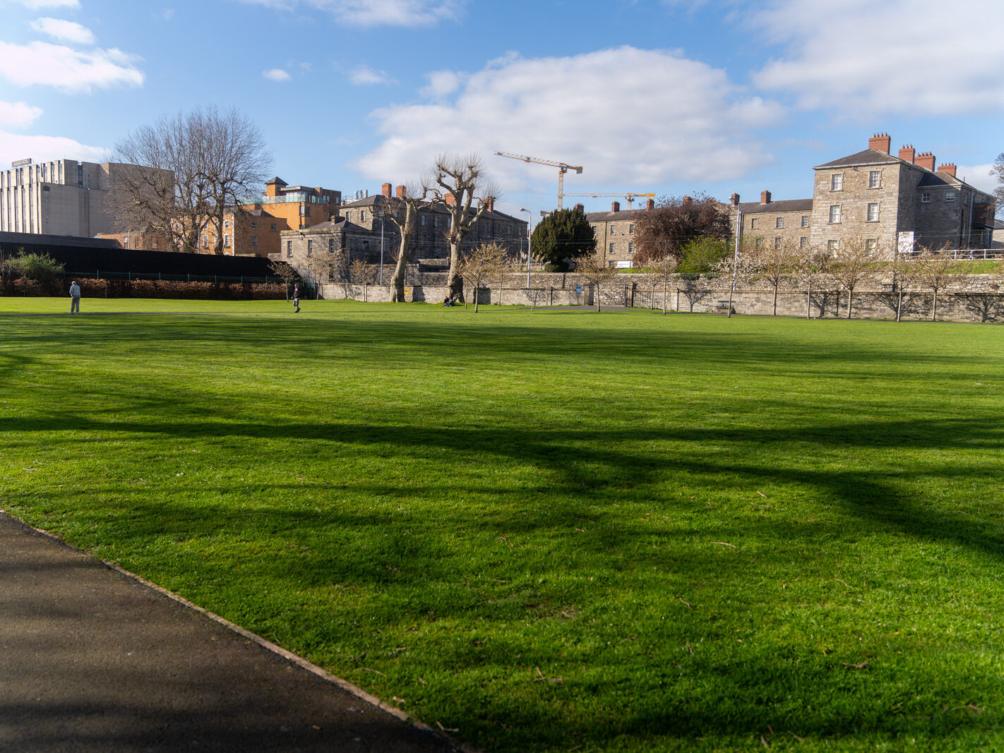 THE CROPPIES ACRE MEMORIAL PARK [AT THE MUSEUM LUAS TRAM STOP ON BENBURB STREET]-248767-1