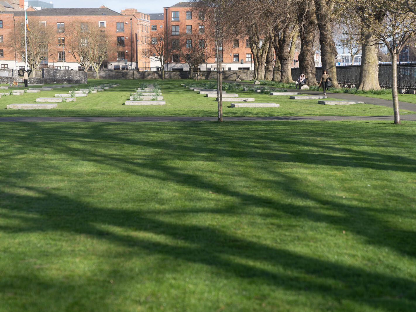 THE CROPPIES ACRE MEMORIAL PARK [AT THE MUSEUM LUAS TRAM STOP ON BENBURB STREET]-248769-1