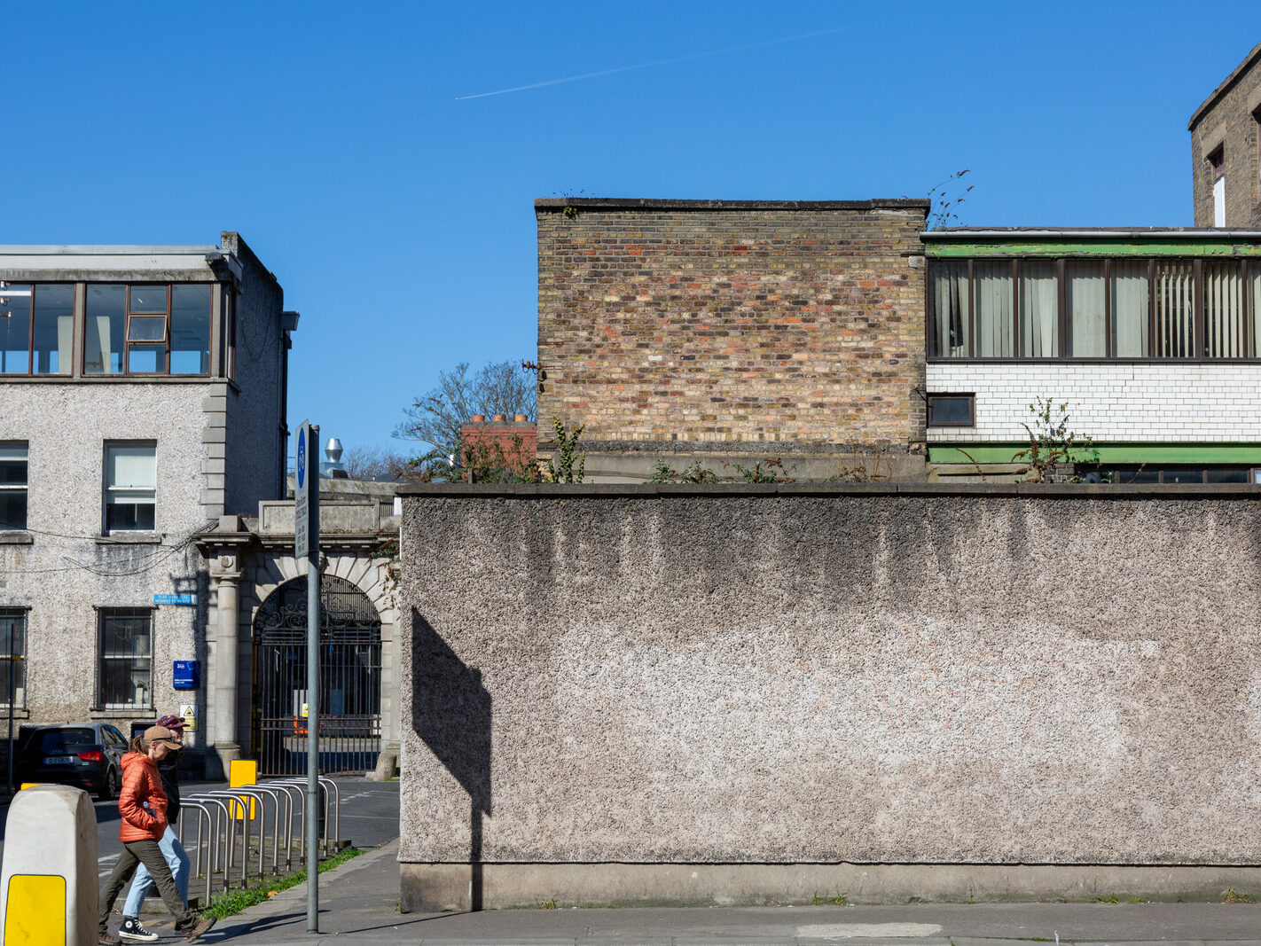 I PHOTOGRAPHED BOLTON STREET USING A CANON 5D MKIII [I HAD A CANNOT COMMUNICATE WITH BATTERY ERROR]-249223-1