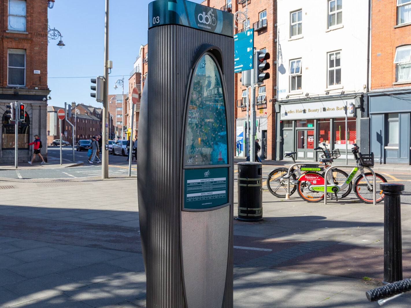 I PHOTOGRAPHED BOLTON STREET USING A CANON 5D MKIII [I HAD A CANNOT COMMUNICATE WITH BATTERY ERROR]-249230-1