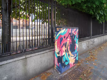 PAINT-A-BOX STREETART