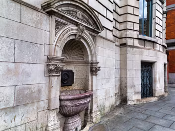 WATER FOUNTAIN ON LORD EDWARD STREET