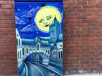 FULL MOON Magical new artwork ‘Full Moon’ by Spanish artist Sara Maneiro Rey