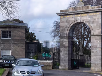 GLASNEVIN CEMETERY