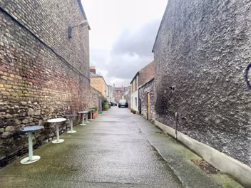 LENNOX STREET AND PLACE Lennox Street and Lennox Place are two charming streets in Portobello, Dublin 8. These streets are renowned for their...