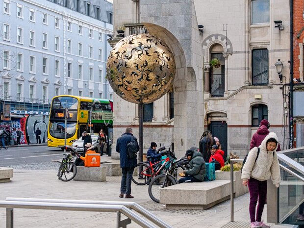 ALL FORMS OF PUBLIC ART In essence, public art is about bringing art out of traditional gallery settings and into the everyday lives of people.