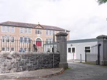 De La Salle College In Waterford De La Salle College in Waterford is an all-boys secondary school with a rich history rooted in the De La Salle Brothers'...