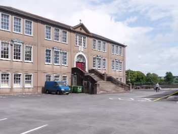 DE LA SALLE COLLEGE De La Salle College in Waterford is an all-boys secondary school with a rich history rooted in the De La Salle Brothers'...