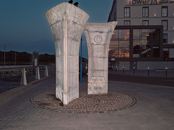 LEICA Q3 AT NIGHT Discover why the Leica Q3 excels at low-light and night photography, from its fast Summilux 28mm f/1.7 lens to its...