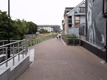 MURALS BY SHANE SUTTON Explore Shane Sutton’s high-contrast monochrome murals along Dublin's Royal Canal and Dorset Street—featuring the 2025...