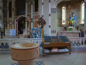 ST MALACHY'S CHURCH ON ALFRED STREET IN BELFAST [I WAS INVITED IN TO PHOTOGRAPH THE INTERIOR]-251819-1