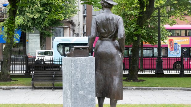 WINIFRED CARNEY MEMORIAL Winifred Carney (1887–1943) was a formidable figure in Irish history, known for her roles as a trade union secretary,...
