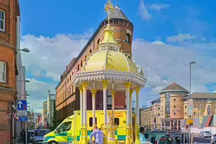 THE JAFFE MEMORIAL FOUNTAIN [A TRIBUTE TO BELFAST'S JEWISH HERITAGE]-235343-1