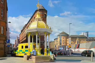 THE JAFFE MEMORIAL FOUNTAIN [A TRIBUTE TO BELFAST'S JEWISH HERITAGE]-235344-1