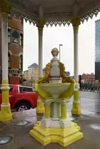 THE JAFFE MEMORIAL FOUNTAIN [A TRIBUTE TO BELFAST'S JEWISH HERITAGE]-235350-1