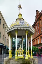 THE JAFFE MEMORIAL FOUNTAIN [A TRIBUTE TO BELFAST'S JEWISH HERITAGE]-235352-1
