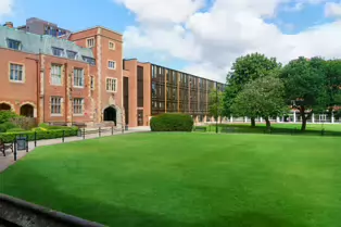 QUEEN'S UNIVERSITY [HAS A MAJOR IMPACT ON THIS PART OF BELFAST CITY]-235536-1 QUEEN'S UNIVERSITY MAY 2017