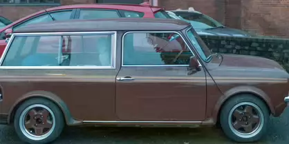 A VINTAGE MINI CLUBMAN [PHOTOGRAPHED IN MAY 2017 IN BELFAST]-235546-1 A VINTAGE MINI CLUBMAN
