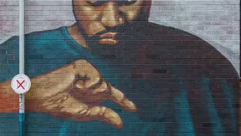STREET ART In 2017, Belfast's street art scene was a vibrant mix of political murals, emerging urban art, and growing commercial...
