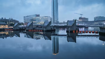 THE LAGAN WEIR The Lagan Weir and its bridges are emblematic of Belfast's ongoing transformation, showcasing the city's dedication to...
