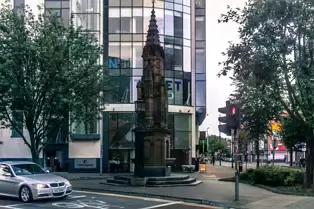 PUBLIC ART IN BELFAST-11-1