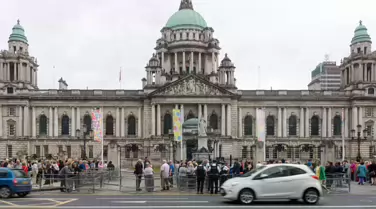 THE QUEEN WAS IN TOWN [WHILE I WAS PHOTOGRAPHING BELFAST CITY IN JUNE 2014]-233112-1