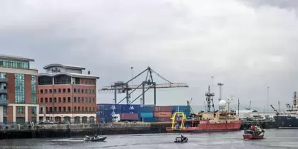 THE QUEEN WAS IN TOWN [WHILE I WAS PHOTOGRAPHING BELFAST CITY IN JUNE 2014]-233122-1