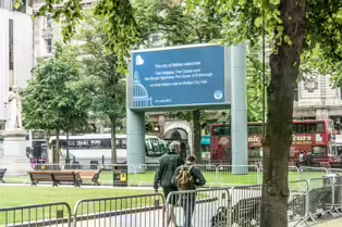 THE QUEEN WAS IN TOWN [WHILE I WAS PHOTOGRAPHING BELFAST CITY IN JUNE 2014]-233125-1