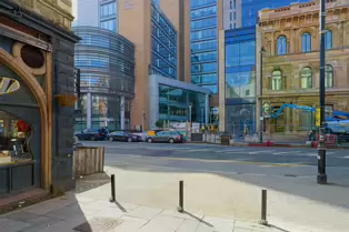 THE EWART BUILDING AS IT WAS IN 2022 [BEDFORD STREET - FRANKLIN STREET - McCLINTOCK STREET IN BELFAST]-232899-1