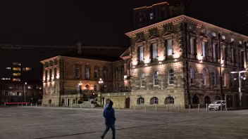 CUSTOM HOUSE SQUARE