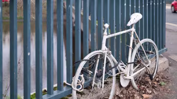 GHOST BIKE MEMORIAL TO MICHAEL CAULFIELD