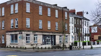 UNIVERSITY ROAD