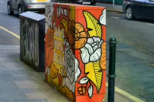 EXAMPLES OF PAINT-A-BOX STREET ART IN BELFAST [URBAN EXPRESSION 31 APRIL 2022]-232880-1