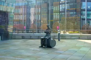 THE ULSTER BREWER OR THE BARREL MAN [WATERFRONT AREA IN BELFAST CITY]-233454-1
