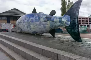 BIGFISH OR THE SALMON OF KNOWLEDGE [AT THE LAGAN WEIR IN BELFAST]-167905-1