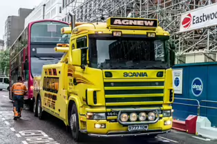 A BELFAST BUS NEEDING REPAIR [TRANSLINK METRO]-235360-1