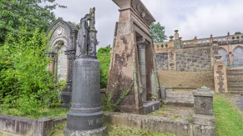 HERDMAN MONUMENT