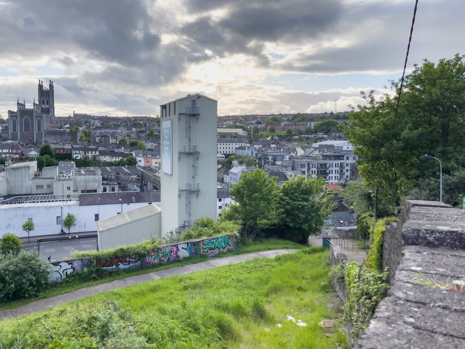 I WALKED ALONG RICHMOND HILL [FROM THE FEVER HOSPITAL STEPS TO HARDWICK STREET] 005