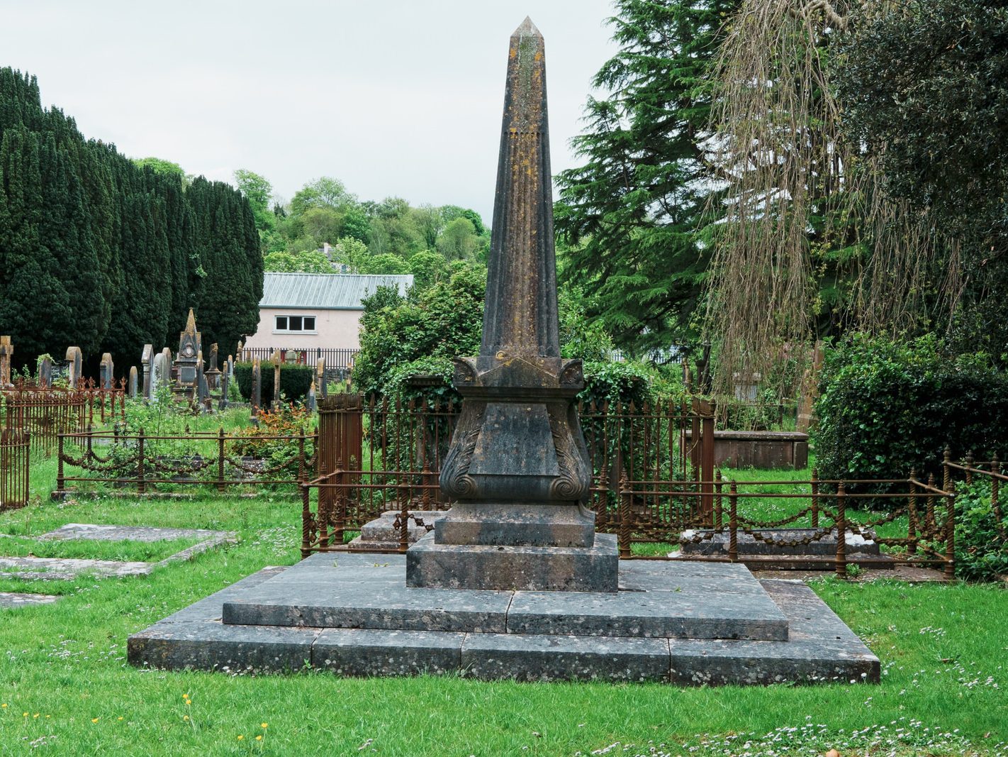 ST LUKE'S CHURCH OF IRELAND GRAVEYARD IN DOUGLAS COUNTY CORK [EXAMPLES OF OBELISKS] 018