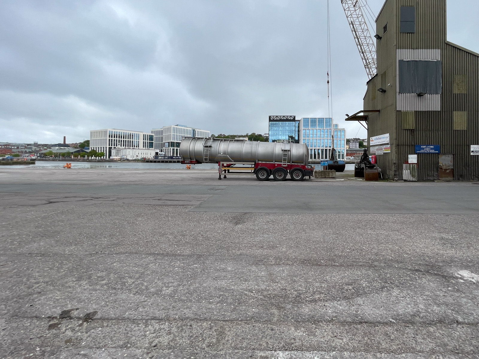 EVERY TIME I VISIT CORK IT RAINS [KENNEDY QUAY SECONDS BEFORE A THUNDER STORM ARRIVED] 003