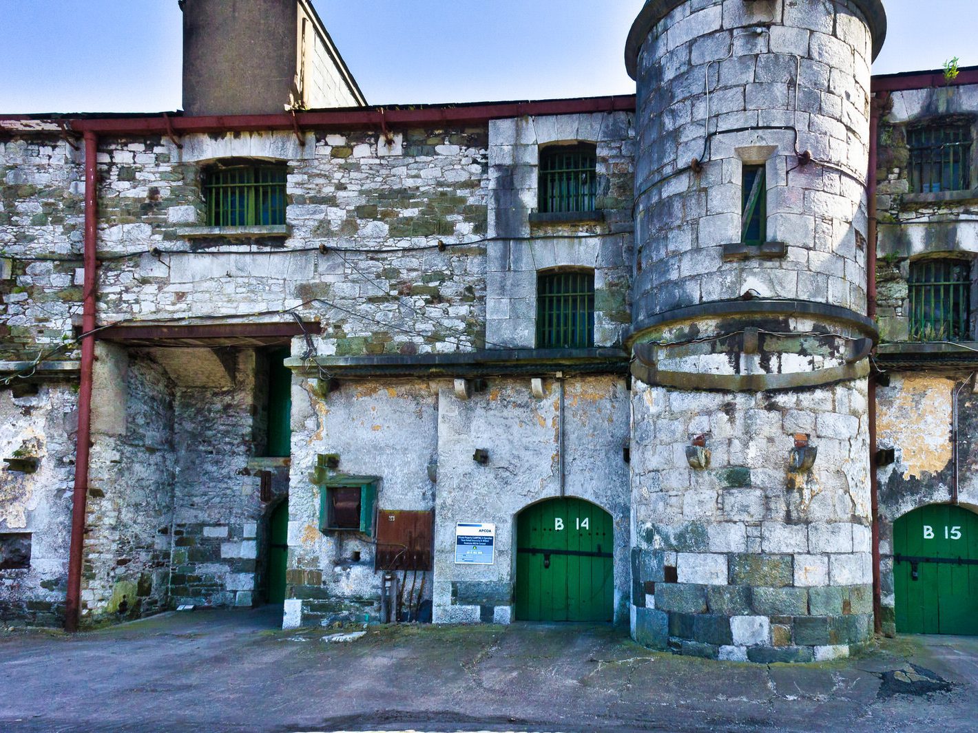 OLD PHOTOGRAPHS OF CUSTOM HOUSE QUAY IN CORK [AS IT WAS IN MAY 2011] 003