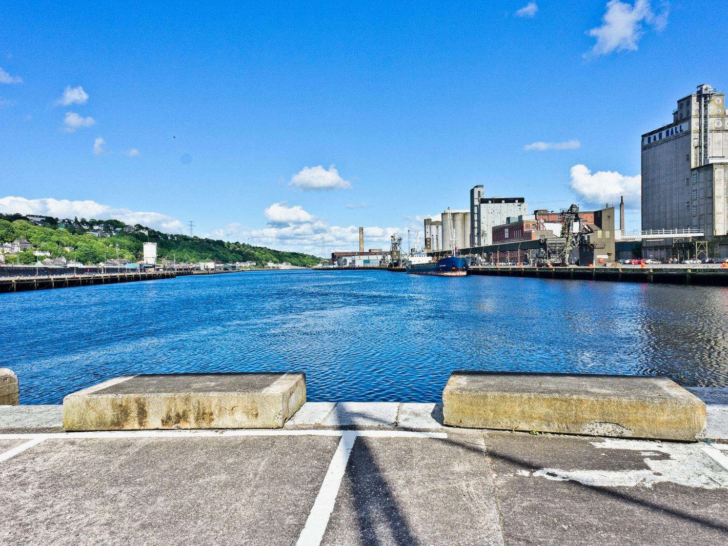 OLD PHOTOGRAPHS OF CUSTOM HOUSE QUAY IN CORK [AS IT WAS IN MAY 2011] 005