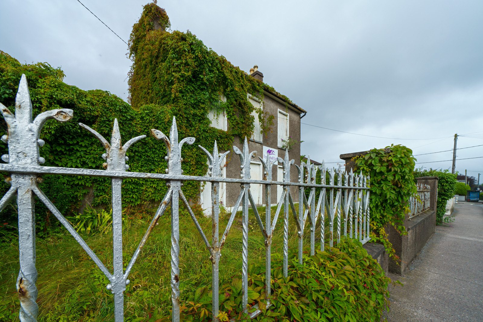 A WALK ALONG THE SOUTH DOUGLAS ROAD FROM THE HALF MOON BRIDGE TO TESCO [ON A WET WINDY DAY] 023