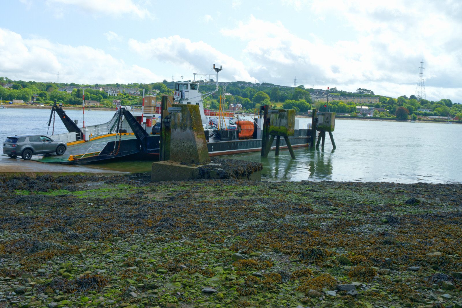 CROSS RIVER FERRY SERVICE IN CORK [GLENBROOK AND CARRIGALOE]-224575-1
