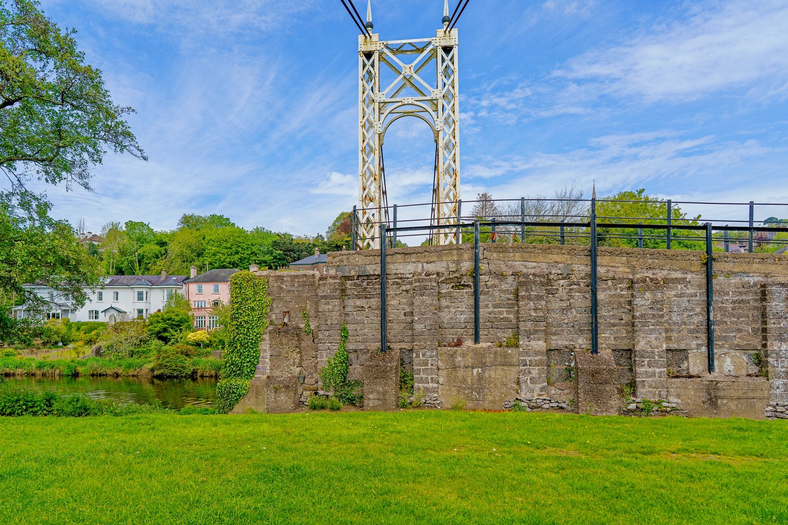 PHOTOGRAPHED IN MAY 2019 NOT LONG BEFORE IT WAS REPAIRED AND RESTORED [DALY'S BRIDGE BUT LOCALLY IT IS THE SHAKEY BRIDGE]-224591-1
