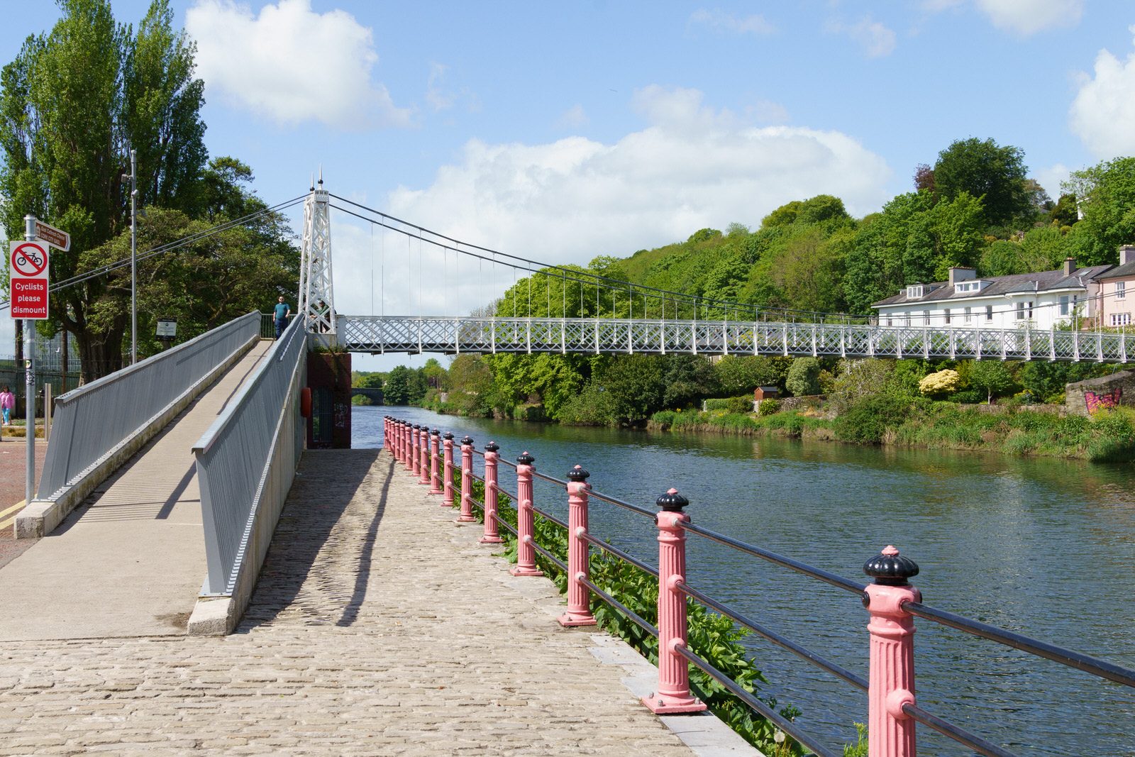 THE SHAKY OR THE SHAKEY BRIDGE [PHOTOGRAPHED MAY 2022 REPROCESSED IN OCTOBER 2023]-224506-1