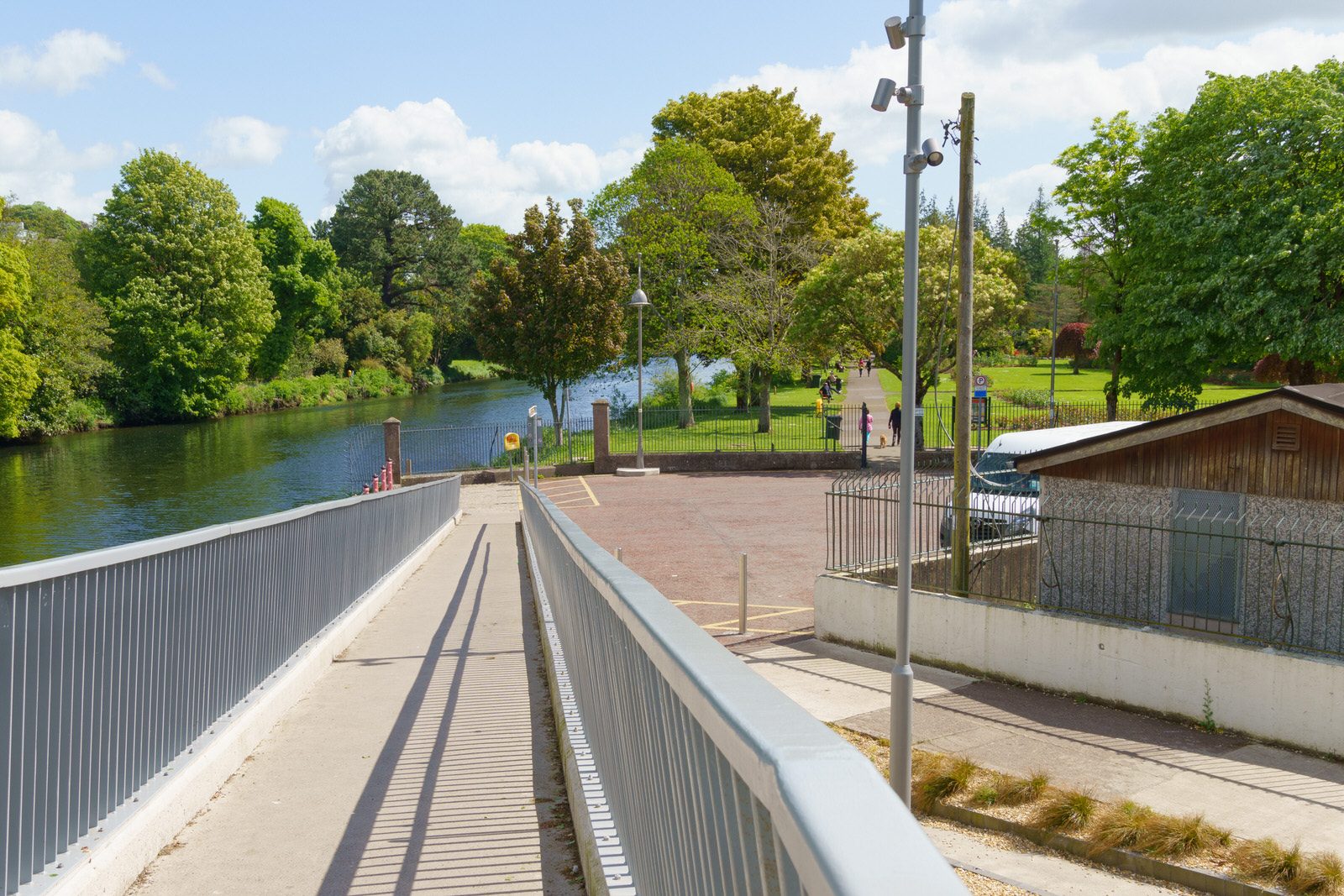 THE SHAKY OR THE SHAKEY BRIDGE [PHOTOGRAPHED MAY 2022 REPROCESSED IN OCTOBER 2023]-224507-1